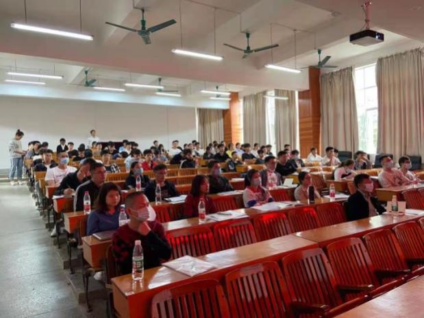 图3 培训会场.png