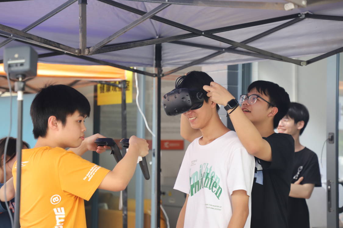 室内设计VR沉浸式体验.jpg