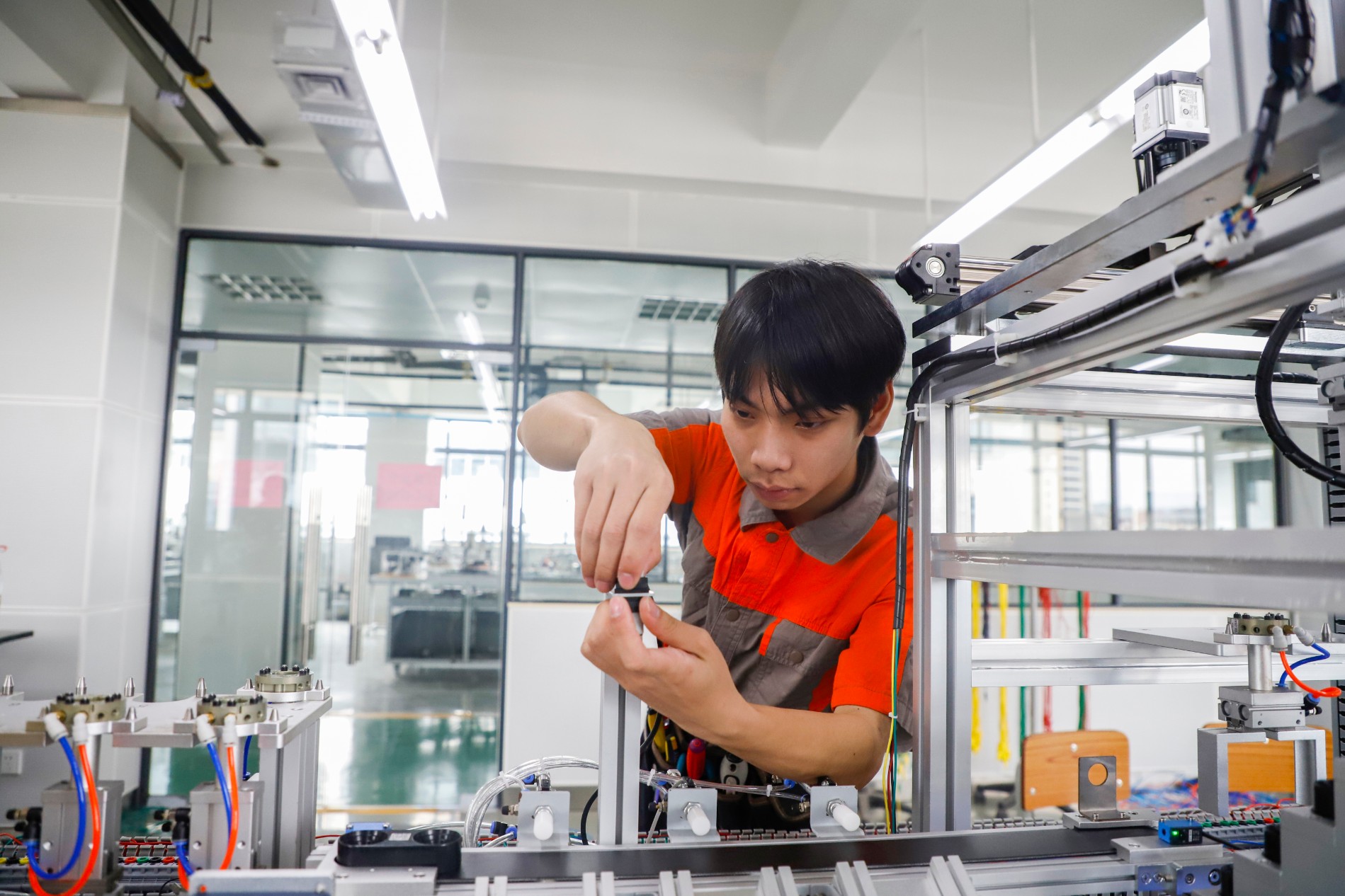 徐远国训练场景.jpg 徐远国训练场景.jpg