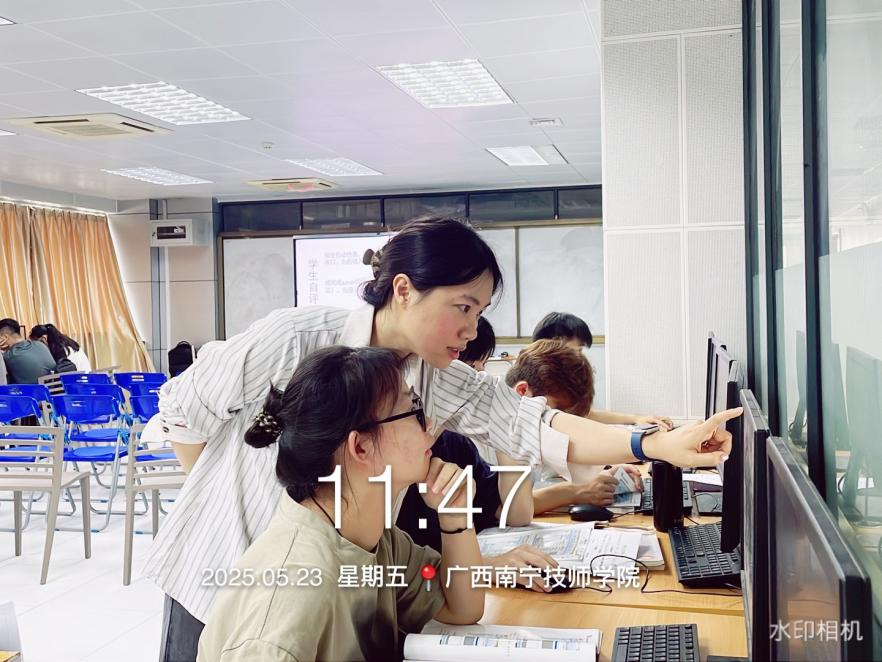 机电工程系党支部“党员示范课”教学活动现场.png