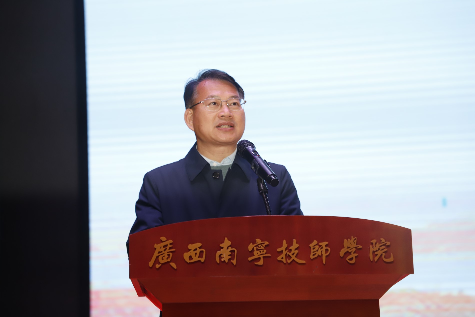 424770ebcdd31628b01c192c0abb3e14.jpg 424770ebcdd31628b01c192c0abb3e14.jpg